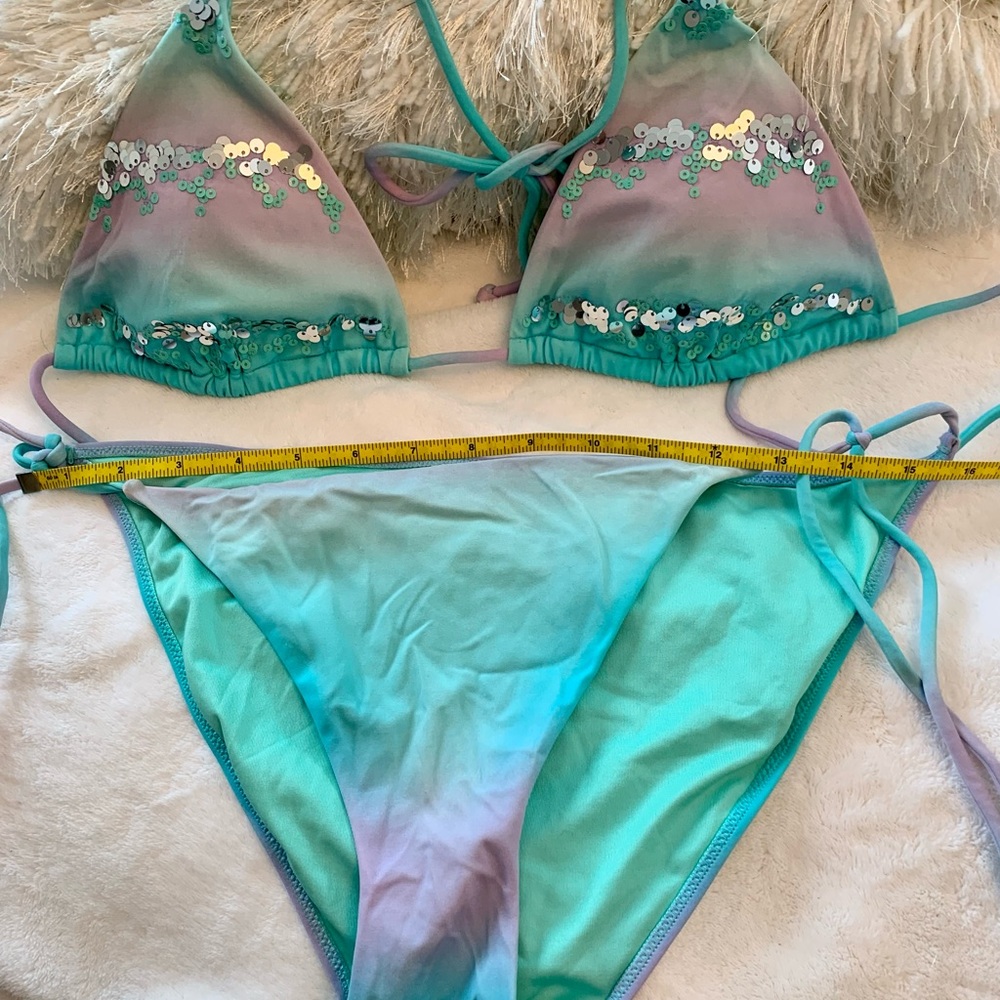 Sequined bikini 👙